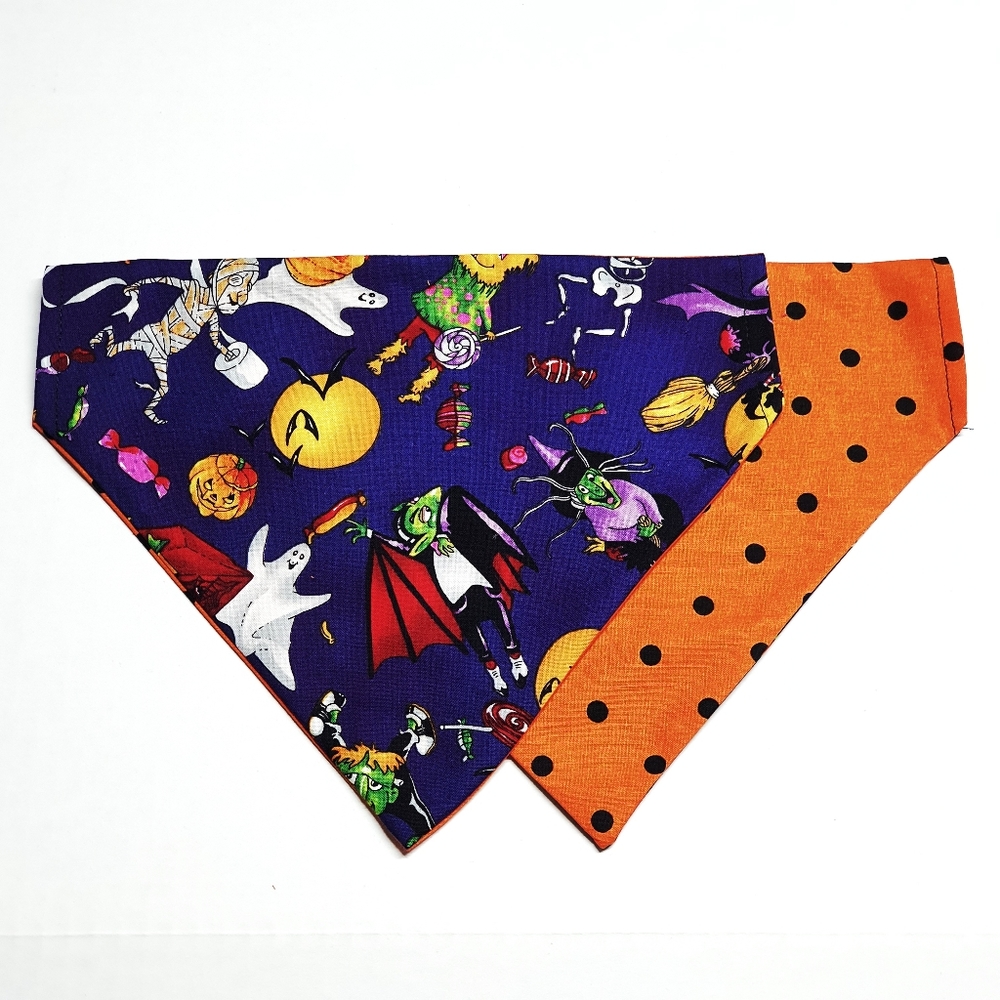 🐶 5 for $15 * Halloween Night Dog Bandana